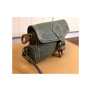 Marc Jacobs hand wallet